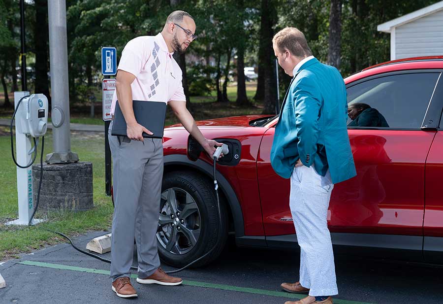 Celebrating National Drive Electric Week &acirc;&euro;&ldquo; Santee Cooper