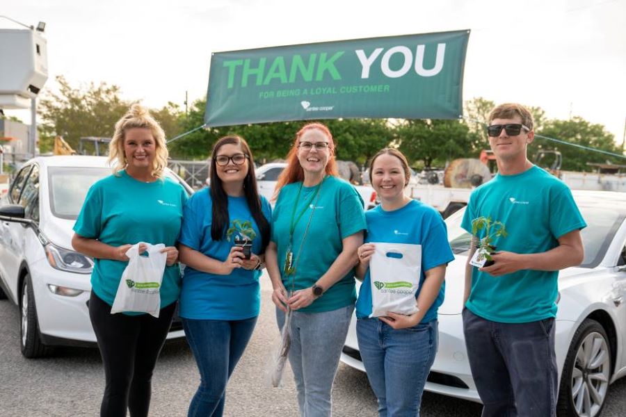 Santee Cooper teammates with thank you sign