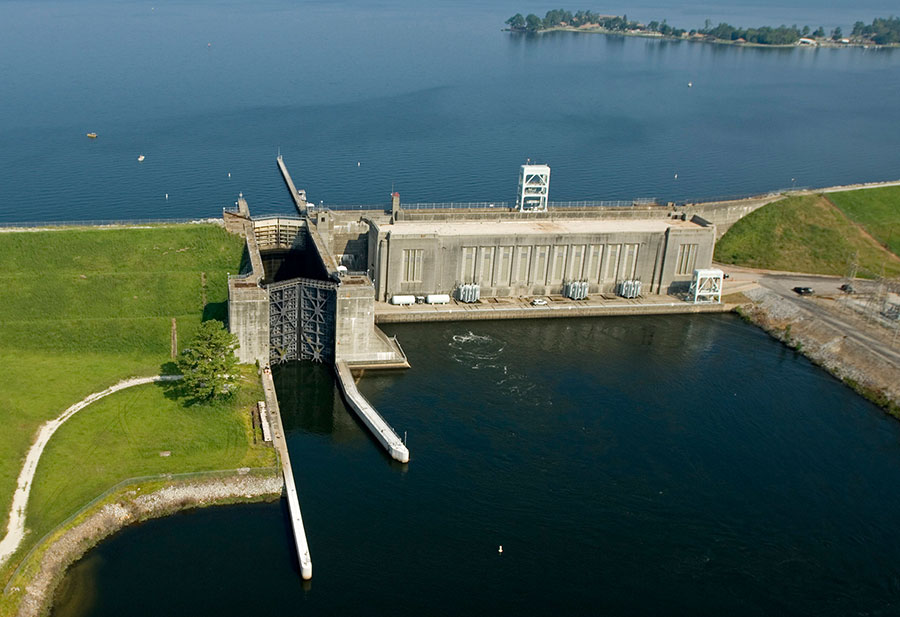 Pinopolis Lock Closed Oct. 13